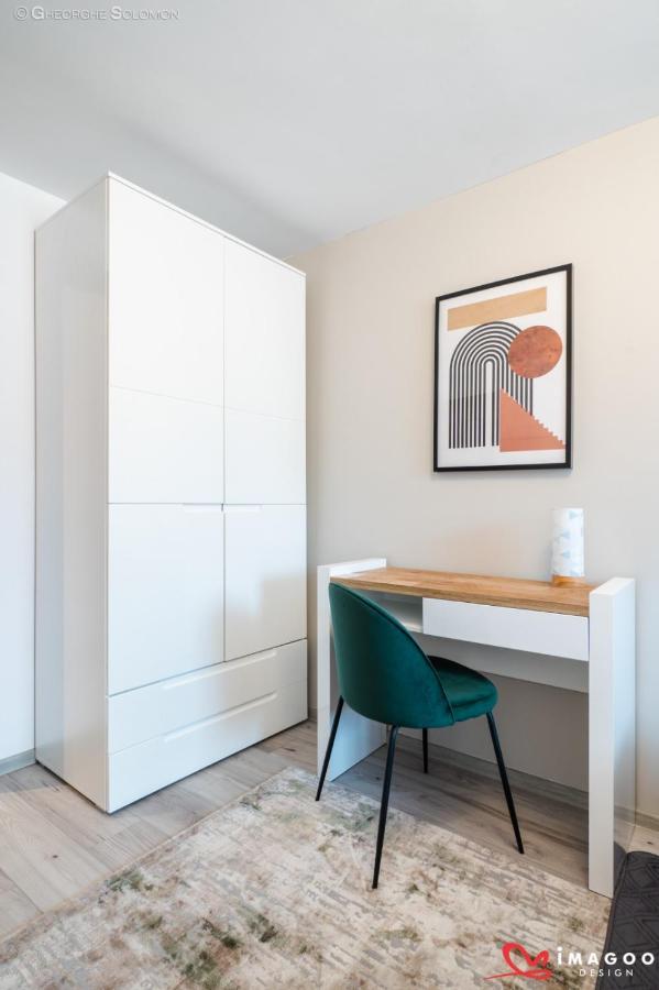 Long Street Suites ブラショフ エクステリア 写真